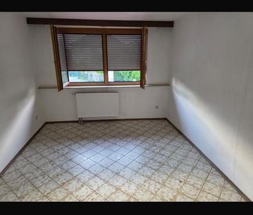 WG Zimmer zu vermieten 12-15 qm inklusive Nebenkosten mit Balkon - Photo 1