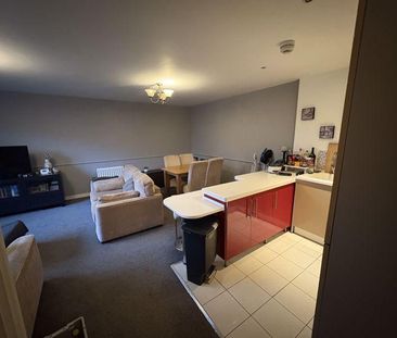 2 bedroom apartment to rent - Photo 2