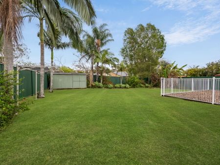 12 Leuneah Lane, Karana Downs QLD 4306 - House For Rent - $780 | Domain - Photo 2