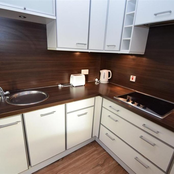 2 bedroom apartment to rent - Photo 1