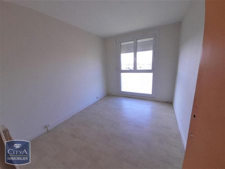 Location Appartement 5 pièces 76m² LE MANS 72100 - Photo 3