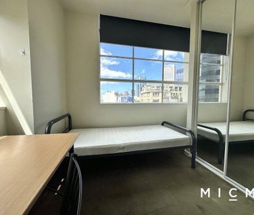 608/339 Swanston Street - Photo 2