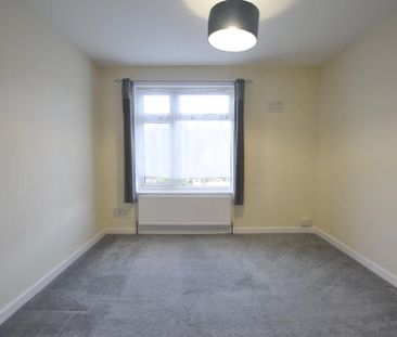 4 bedroom terraced house to rent - Photo 6