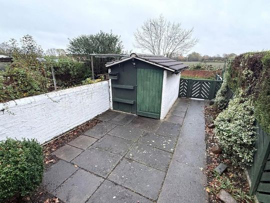 2 bedroom terraced house to rent - Photo 1