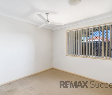 Comfortable Unit Living in a Quiet South Toowoomba Pocket - Photo 1