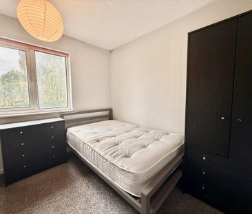 4 bedroom house to rent - Photo 3