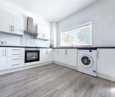 Britannia Terrace, Houghton Le Spring, Tyne and Wear, DH4 6LJ - Photo 6