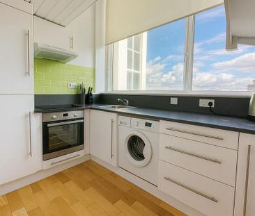 2 bedroom duplex to rent - Photo 2