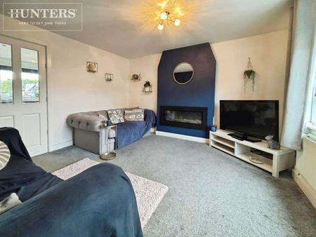 2 bedroom House To Let - Photo 2