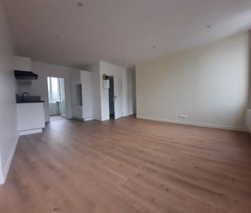 Location Appartement 3 pièces 56m² LE HAVRE 76600 - Photo 1