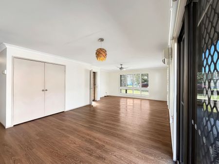 Maroochy Beach Family Home&excl;&excl; - Photo 5