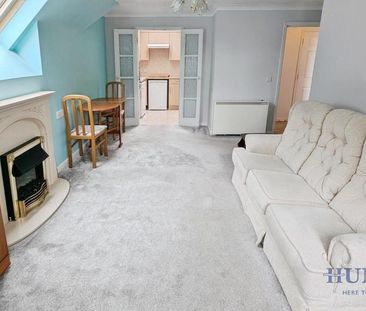 2 bedroom retirement property to rent - Photo 4