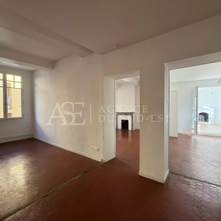 Location Appartement - Photo 1