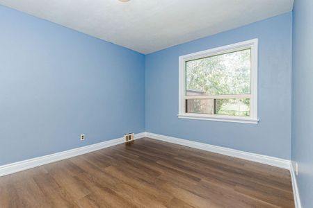 For Lease - 57 Glen Agar Drive Unit# (Upper Portion), Toronto, Ontario - Photo 3