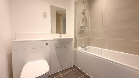 Boston House, Park Place, Stevenage - Photo 4