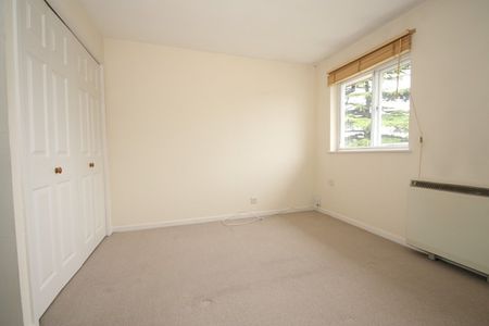 Mount Hermon Road, Woking - Photo 2