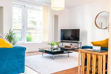 2 bedroom flat to rent - Photo 3