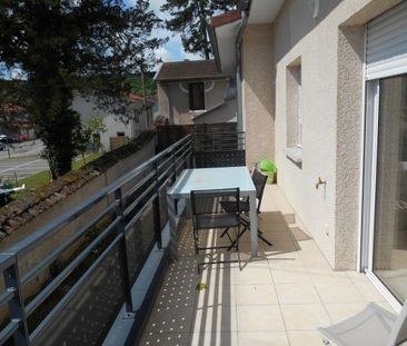 Appartement T2 proche gare de la VERPILLIERE - Photo 4