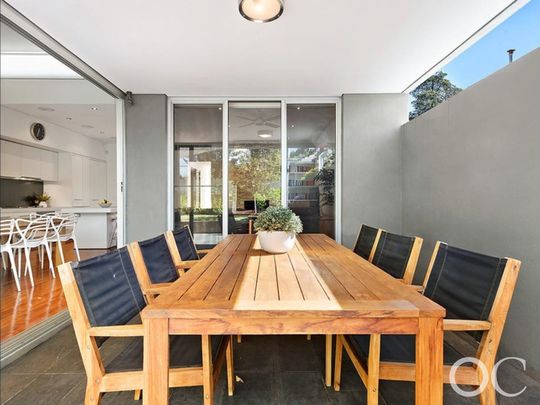 Open the Door to Architectural Brilliance - Photo 1