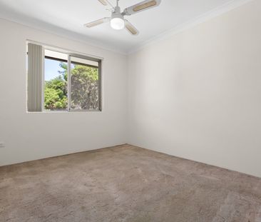 CONVENIENT LOCATION IN GUILDFORD - Photo 3