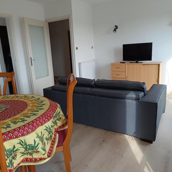 Appartement 3 pièces à - Photo 1