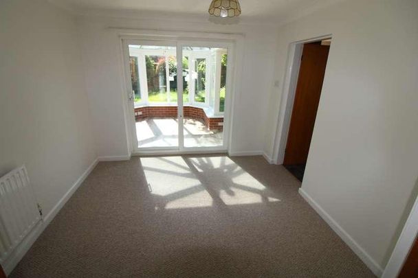 Gatcombe Close, Stretton, DE13 - Photo 1