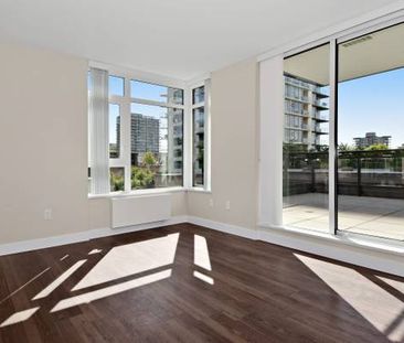 Modern 2 Bedroom 2 Bath in the heart of North Vancouver. Pet friendly. - Photo 4