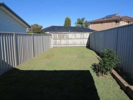 Lovely Family Home - Photo 3