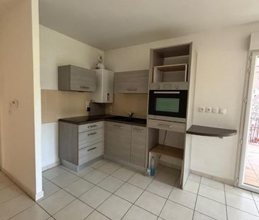 Location Appartement 3 pièces 61m² TOURS 37000 - Photo 4