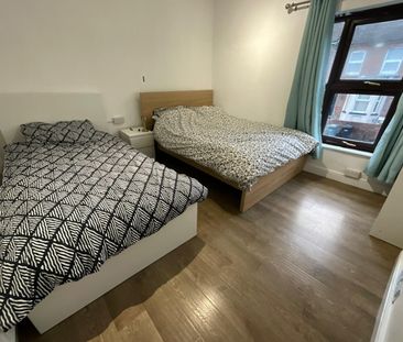 2 Bed Terraced House, Winsdon Road, LU1 - Photo 6