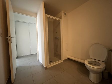 Location Appartement 2 pièces 45m² ROUEN 76100 - Photo 5