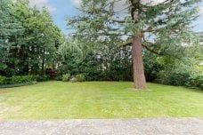 5 bedroom detached house to rent - Photo 2