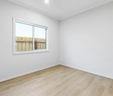 Brand New Family Home - Photo 4