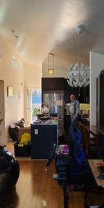 2BR Spectacular Ocean and Mountain View University District Avl. Mar 1 - Photo 4