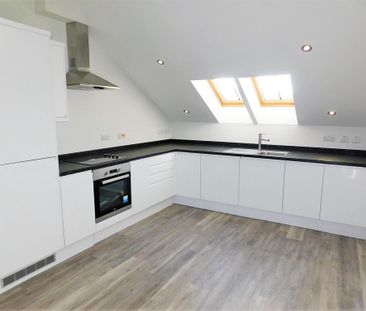 2 bedroom apartment to rent - Photo 3