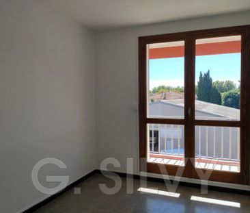 Location Appartement 4 pièces 64m² ORANGE 84100 - Photo 3