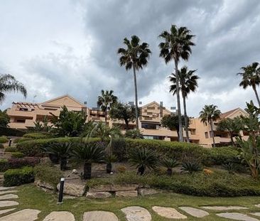 Alquiler de piso en Avenida de la Alquería - Photo 6