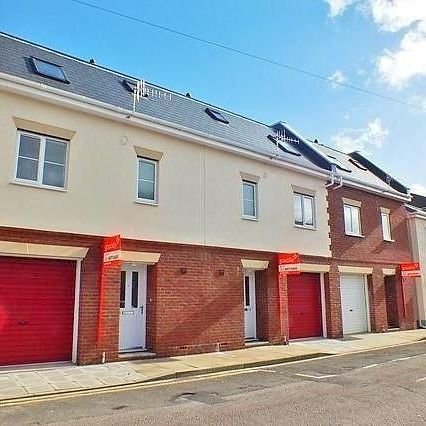 3 bedroom terraced house to rent - Photo 1