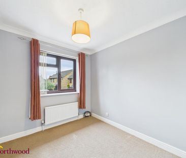 3 bedroom semi-detached house to rent - Photo 2
