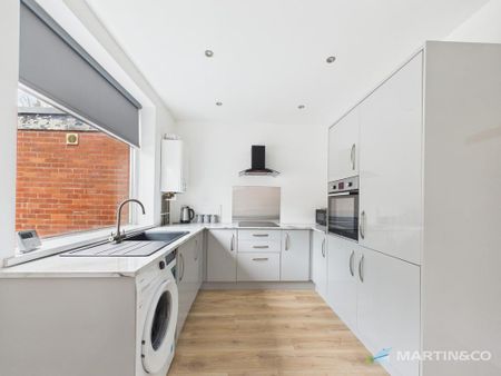 3 bedroom semi-detached house to rent - Photo 2