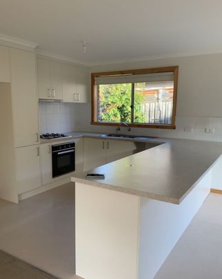 Nice 2 Bedroom Unit - Photo 1