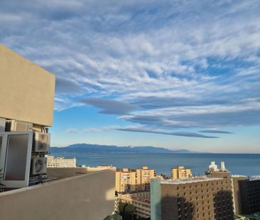 Alquiler de ático en Avenida de Benyamina, 19 - Photo 1