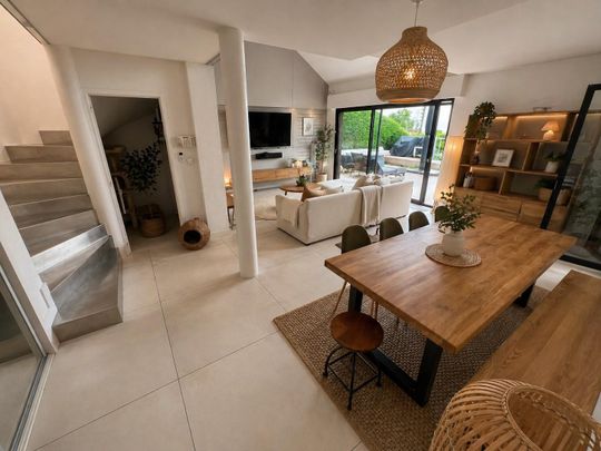 Location Maison 6 pièces 170m² DURTOL 63830 - Photo 1