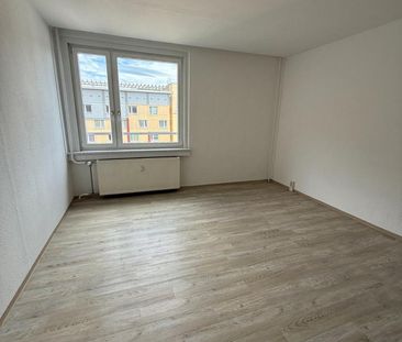 Zentral in Suhl - 2-Raum-Wohnung Stadtmitte - Photo 2