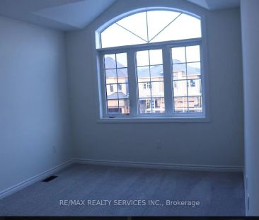 Property For Lease | X8418274 - Photo 1