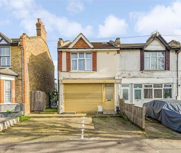 3 bedroom flat to rent - Photo 6