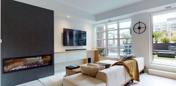 Furnished Condo Rental - Stylish 1 Bed, 1 Bath Loft, Private Patio - Photo 2