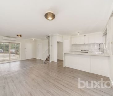 43 Kierens Way, Chadstone VIC 3148 - Townhouse For Rent | Domain - Photo 4