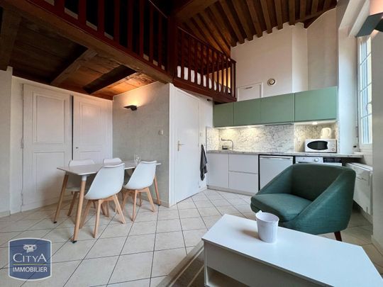 Location Appartement 1 pièce 21m² LYON 2ème - Photo 1
