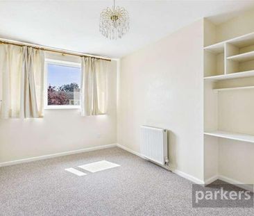 Kingham Drive, Carterton, Oxfordshire, OX18 - Photo 5